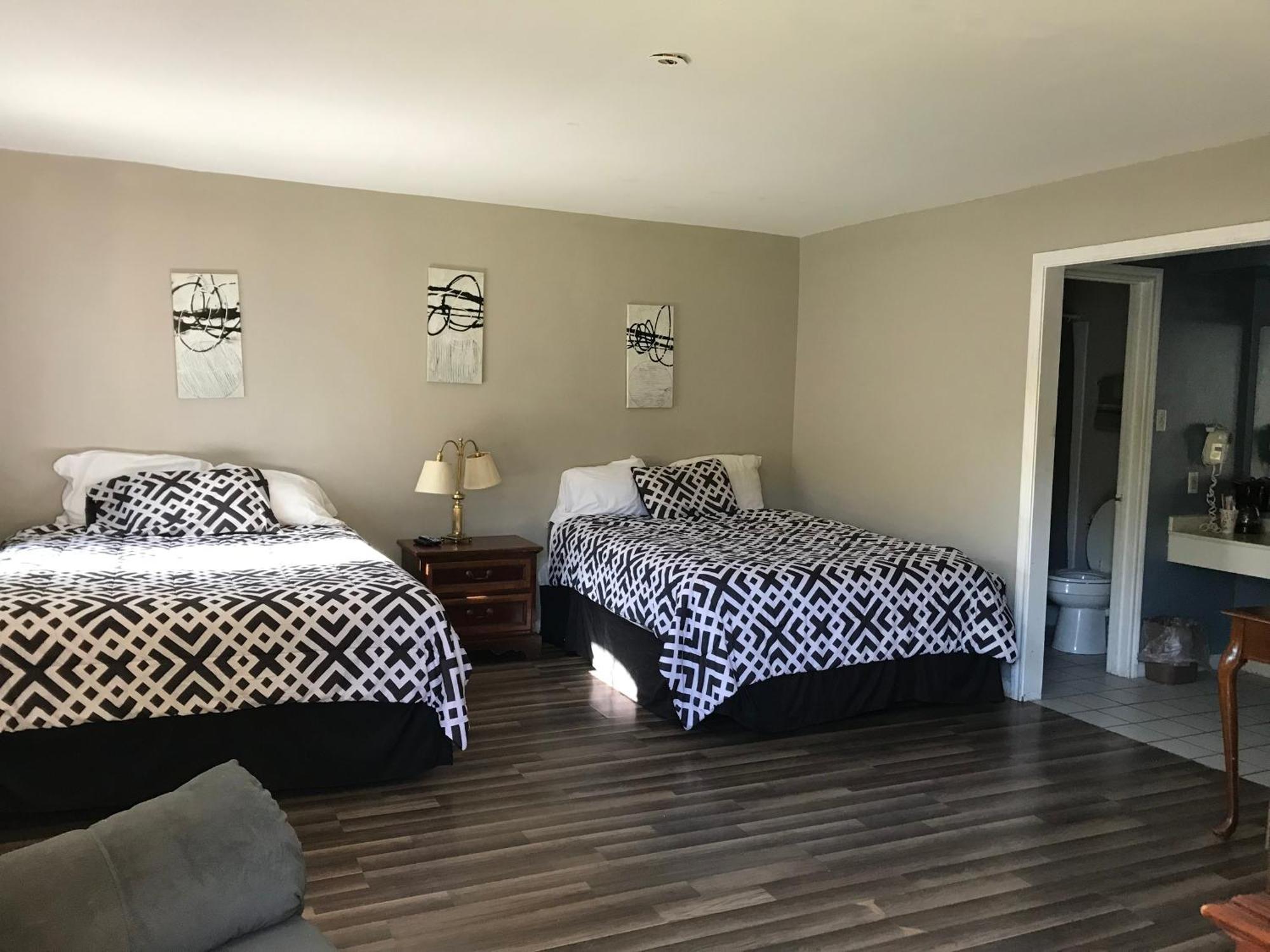 Columbia Lakes Hotel & Conference Center West Columbia Bagian luar foto