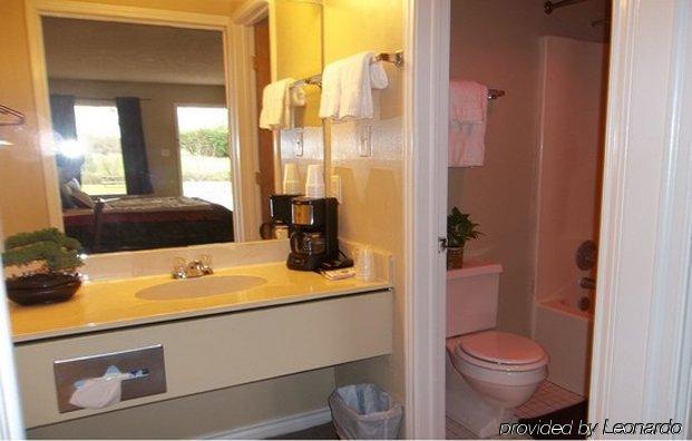 Columbia Lakes Hotel & Conference Center West Columbia Bagian luar foto