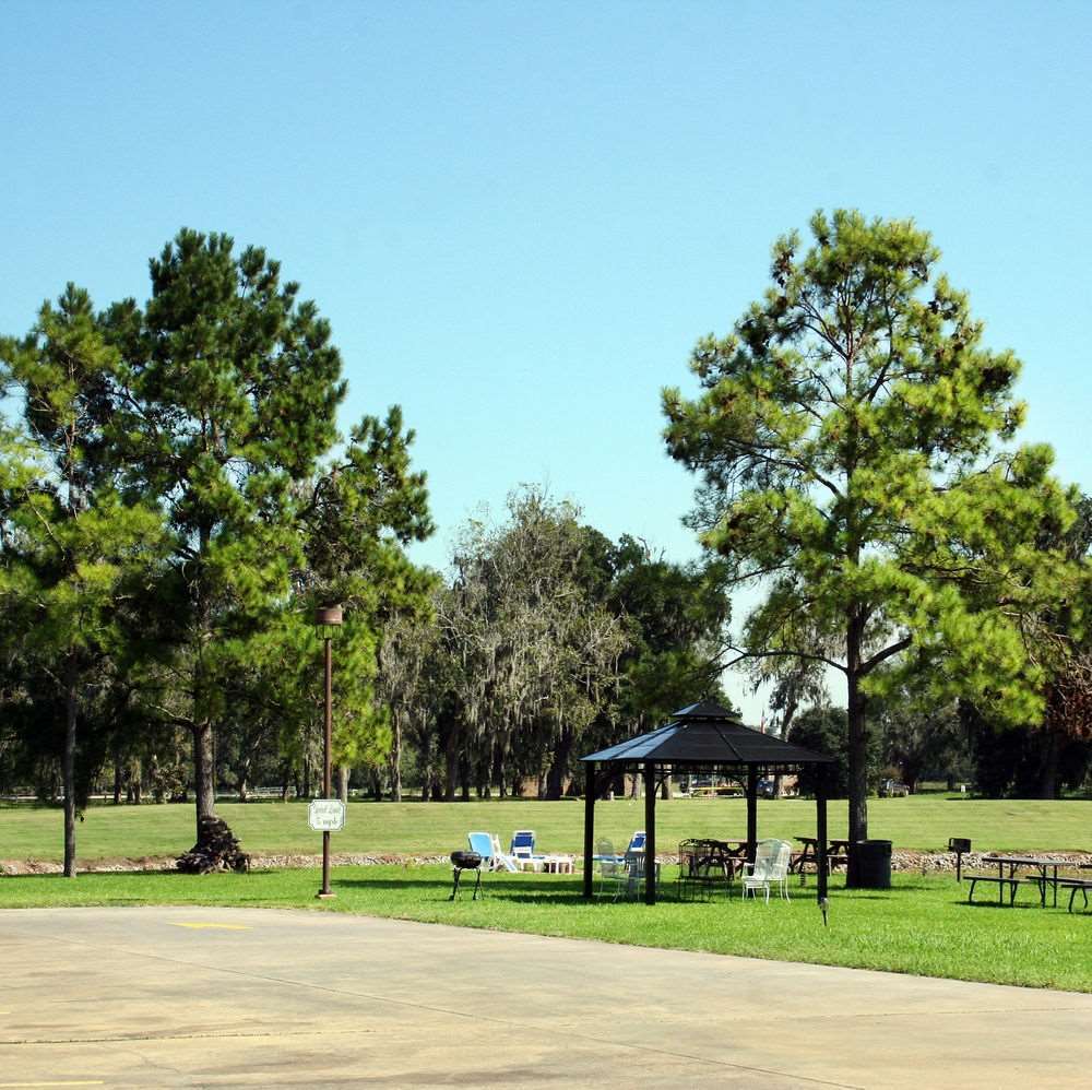 Columbia Lakes Hotel & Conference Center West Columbia Bagian luar foto