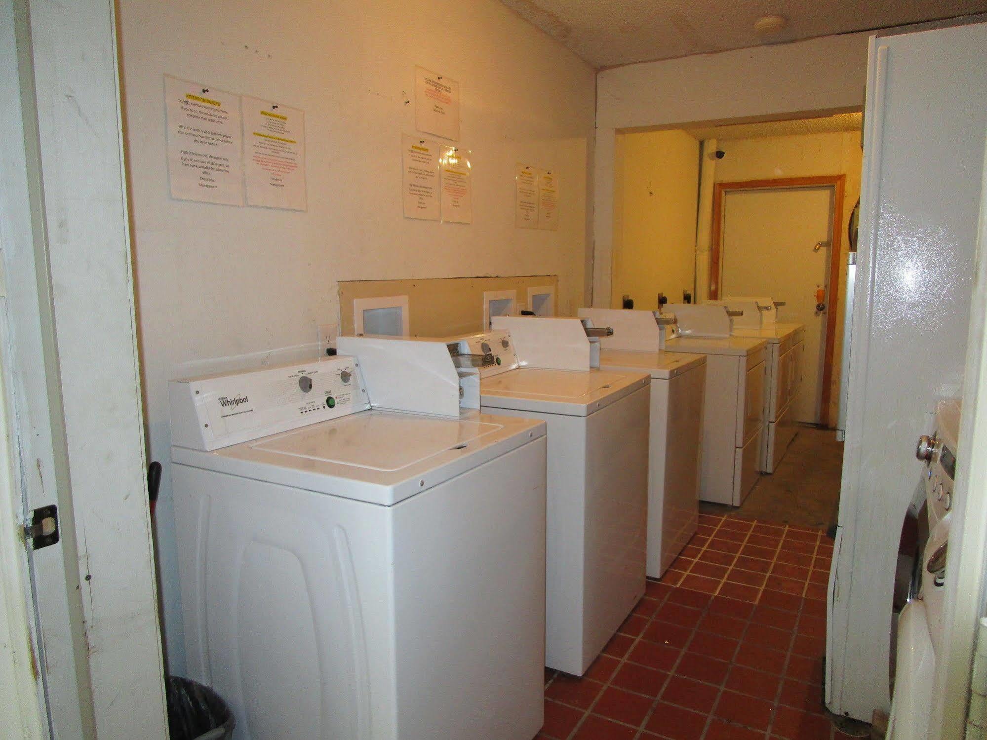 Columbia Lakes Hotel & Conference Center West Columbia Bagian luar foto