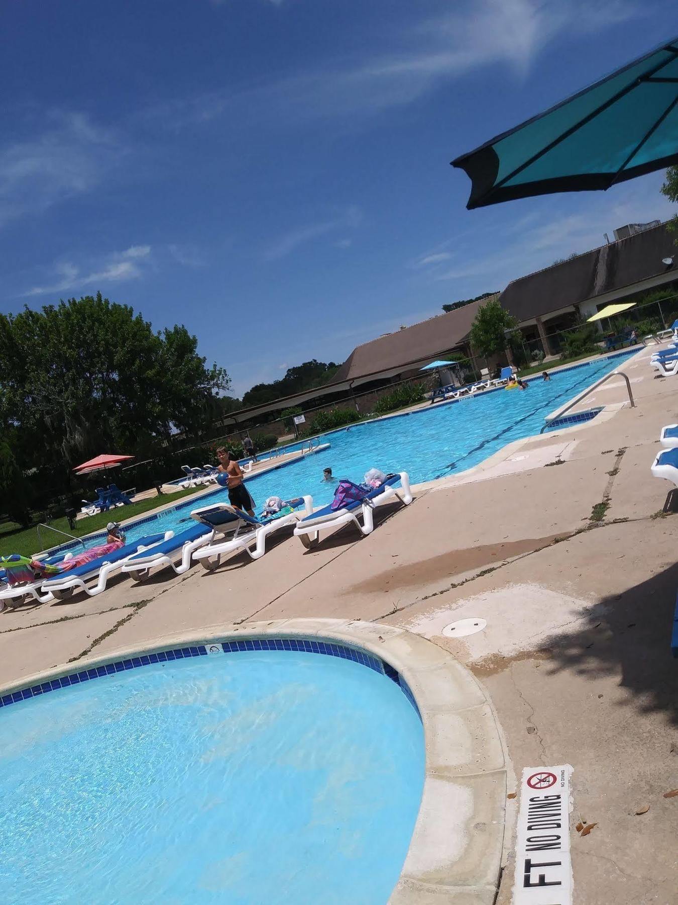 Columbia Lakes Hotel & Conference Center West Columbia Bagian luar foto