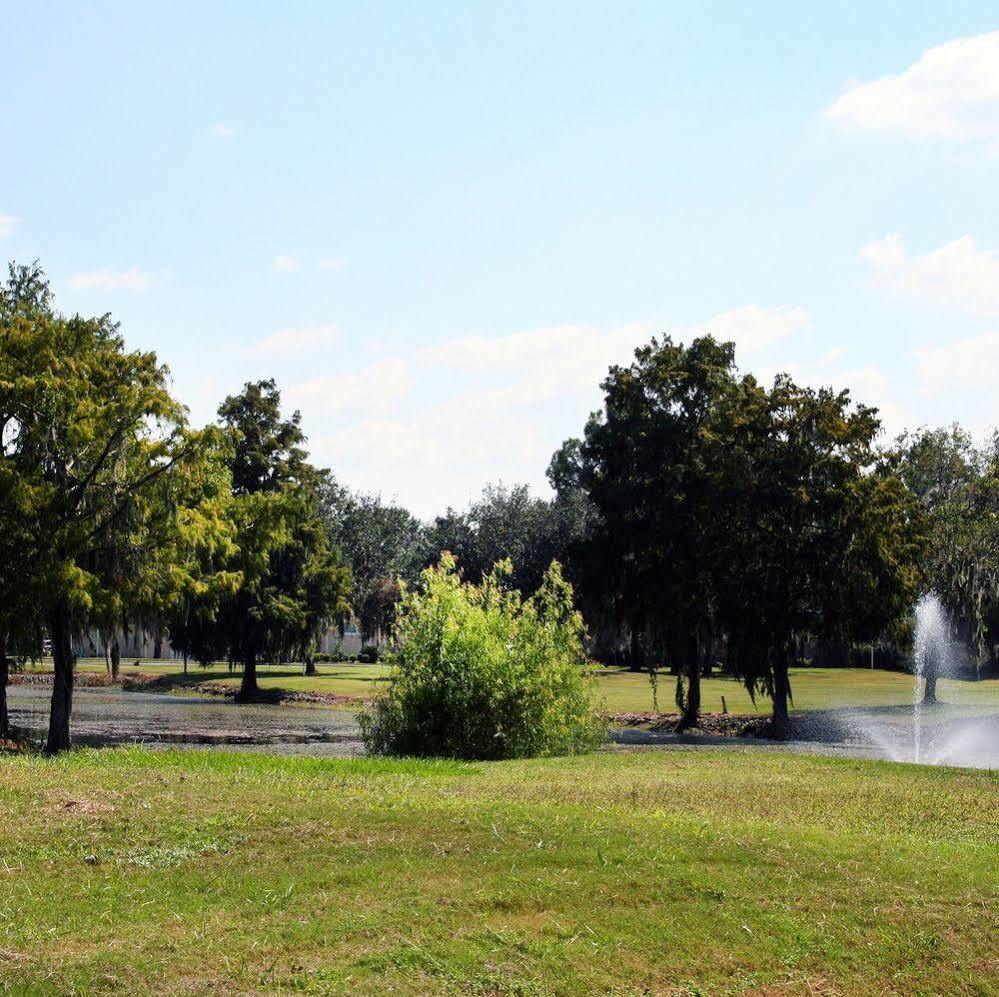 Columbia Lakes Hotel & Conference Center West Columbia Bagian luar foto